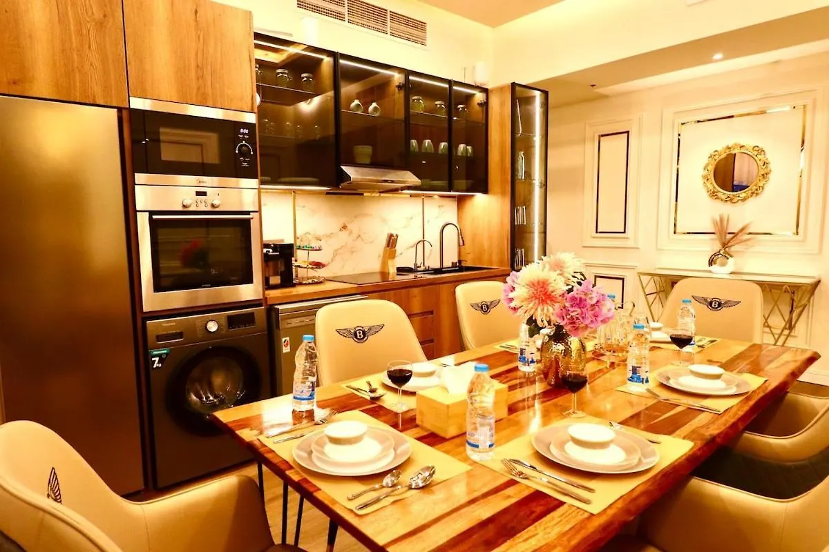 Lavish 3Br Retreat With Lovely Marina & Sea Views Dubai 0*,