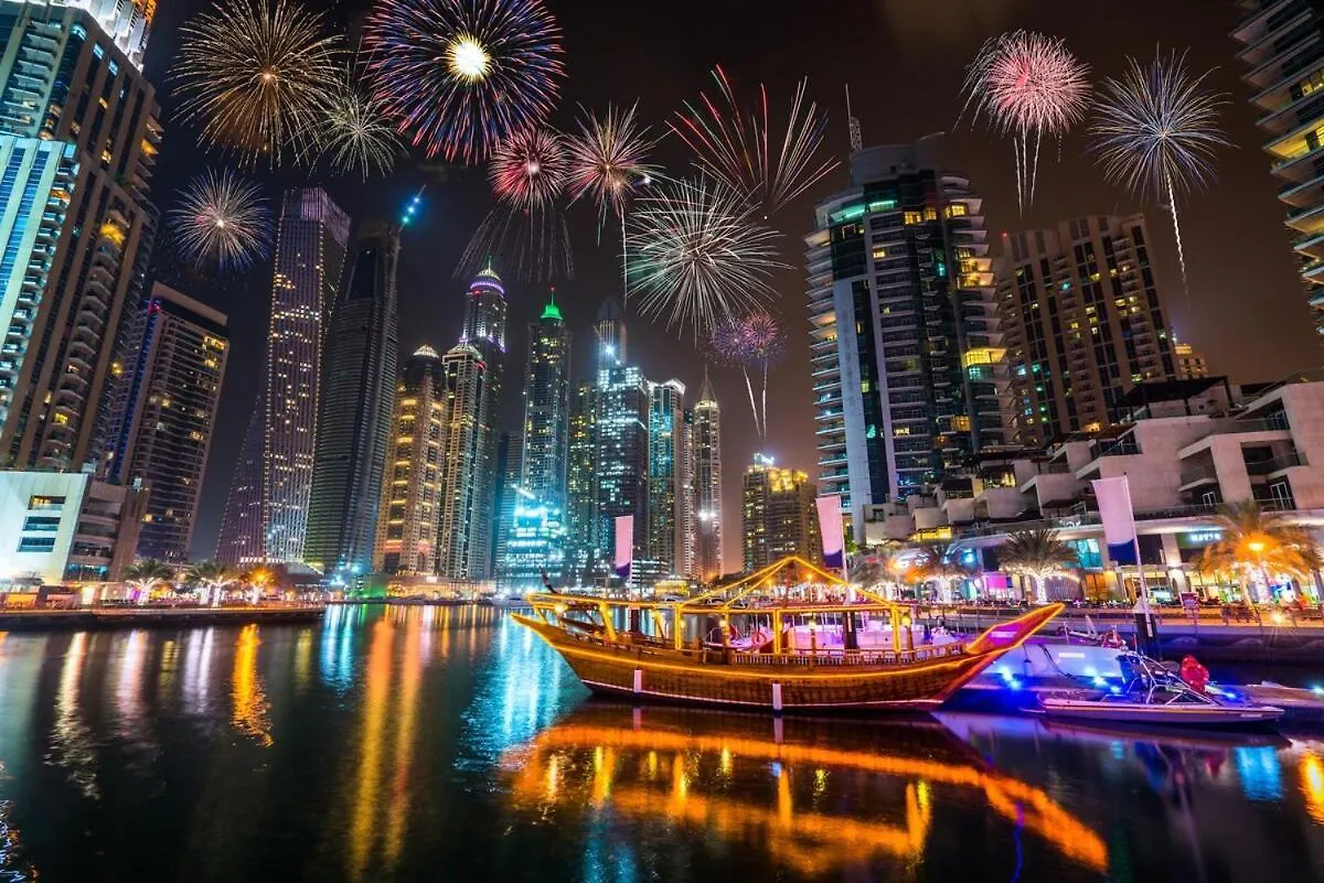 Lavish 3Br Retreat With Lovely Marina & Sea Views Dubai