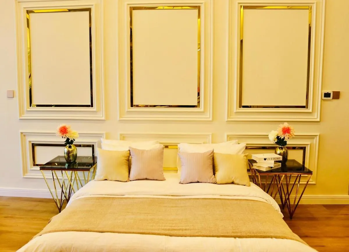 Apartment Lavish 3Br Retreat With Lovely Marina & Sea Views Dubai
