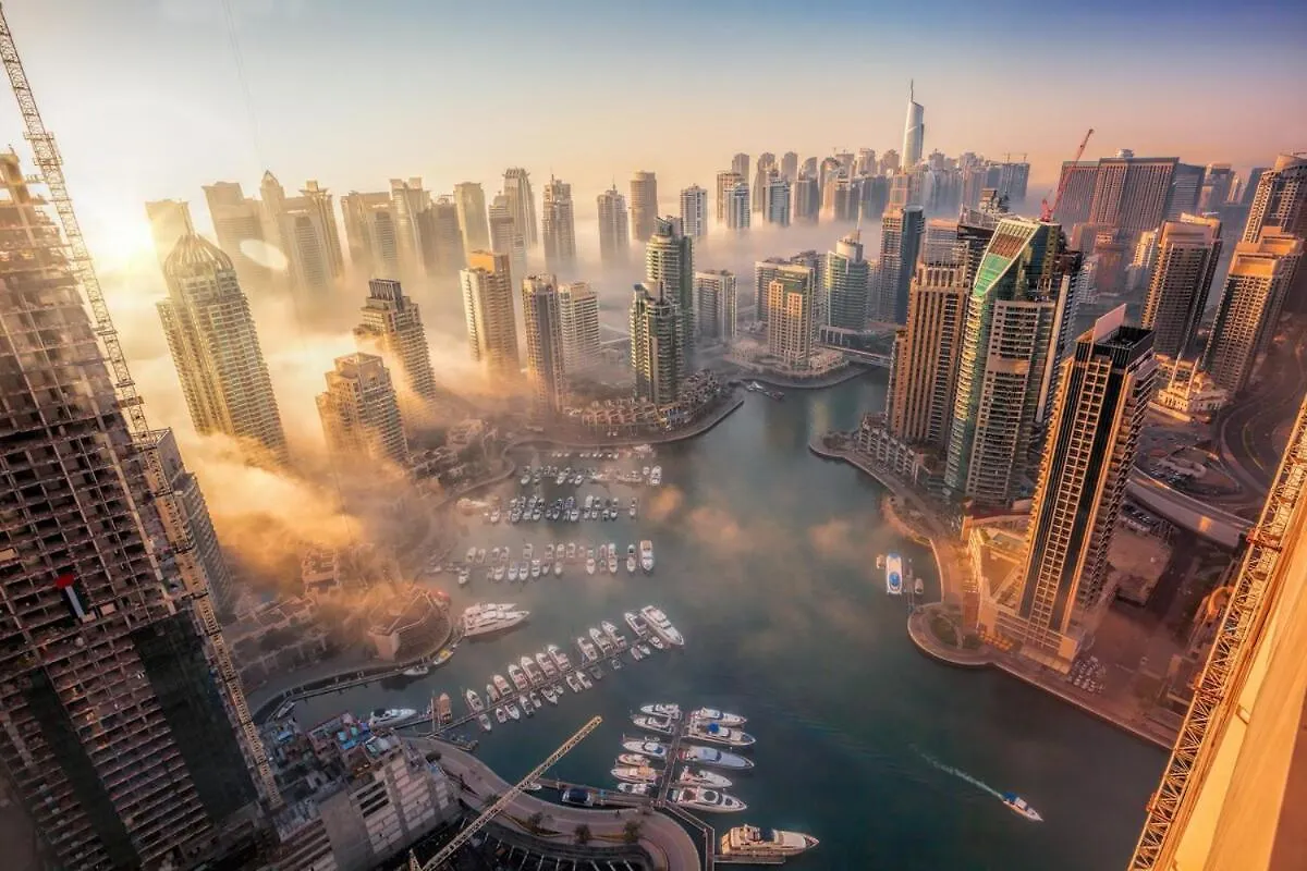 Lavish 3Br Retreat With Lovely Marina & Sea Views Dubai